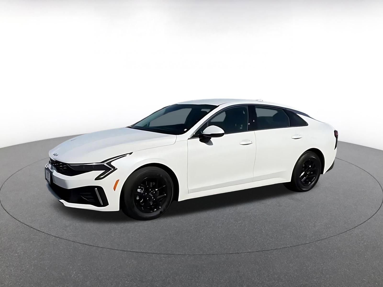 Used 2025 Kia K5 LXS image 9