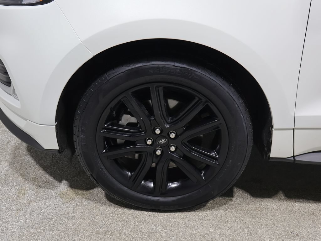 Used 2024 Ford Edge ST-Line AWD/4WD image 9