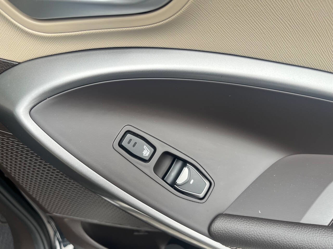 Used 2019 Hyundai Santa Fe XL image 29