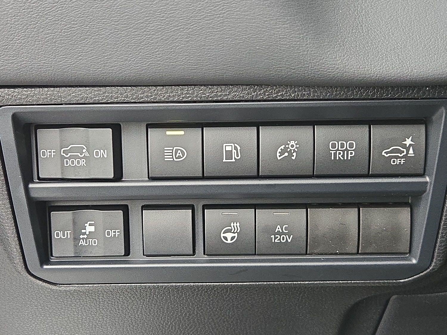 New 2026 Toyota Sequoia Platinum AWD/4WD image 29