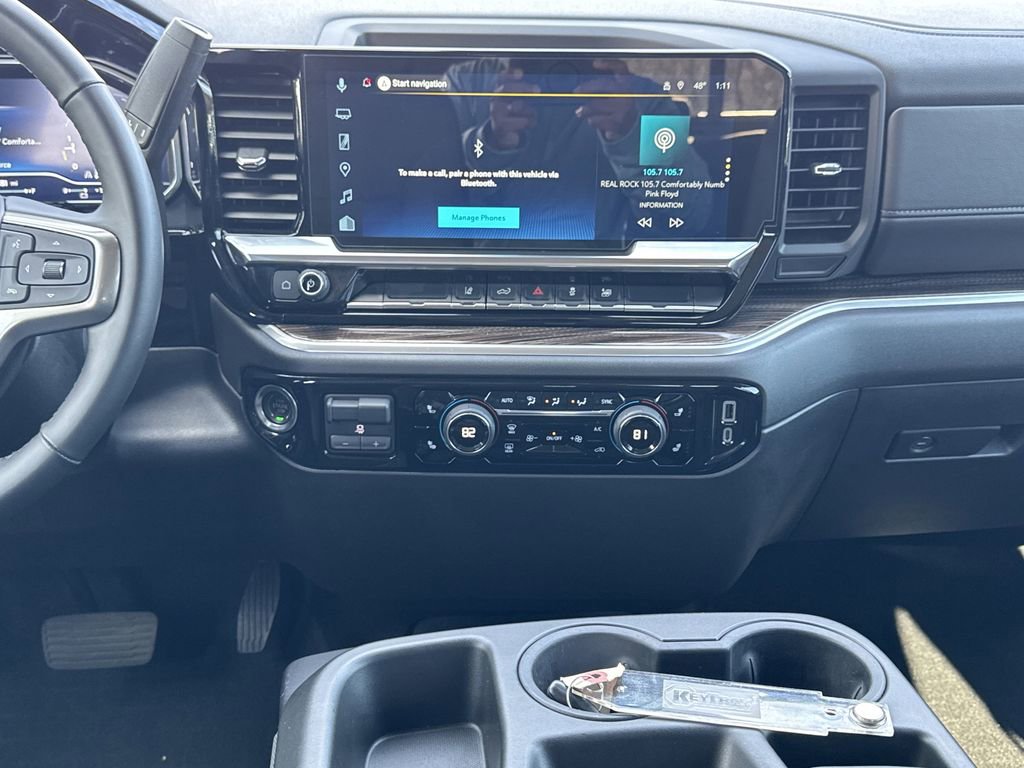 Used 2025 Chevrolet Silverado 2500 LT image 11