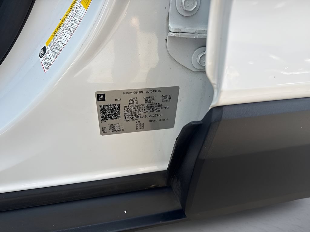 Used 2020 GMC Acadia SLE w/ LPO, Floor Liner Package FWD image 34