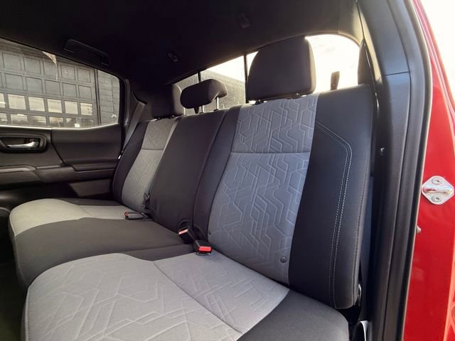 Used 2021 Toyota Tacoma TRD Sport image 13