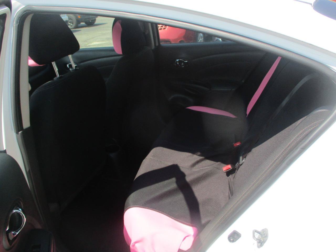 Used 2018 Nissan Versa SV FWD image 8
