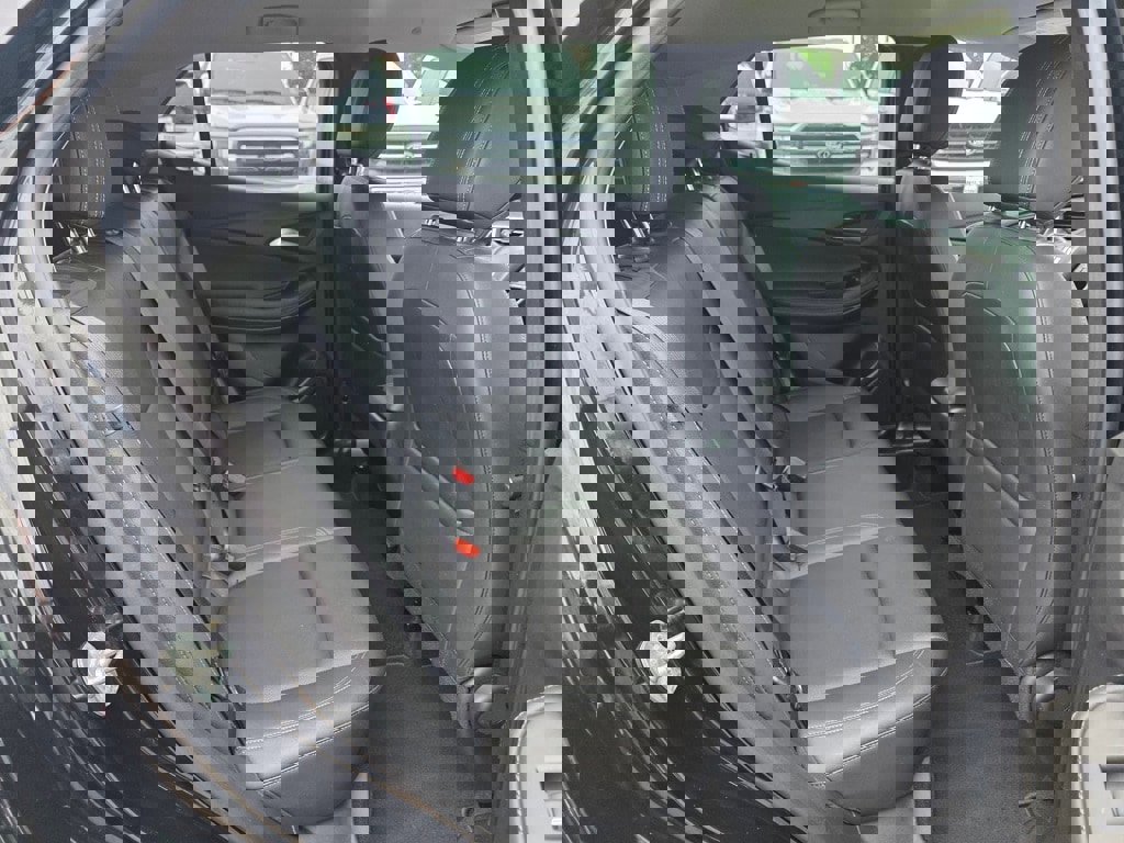 Used 2024 Buick Encore GX Sport Touring image 22