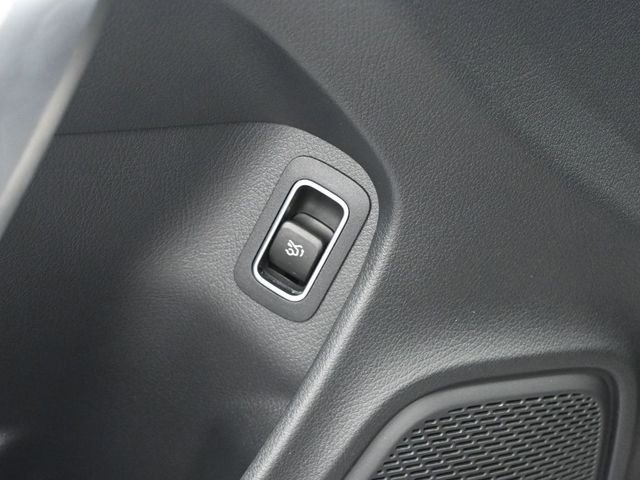 Used 2024 Mercedes-Benz CLA 250 image 12