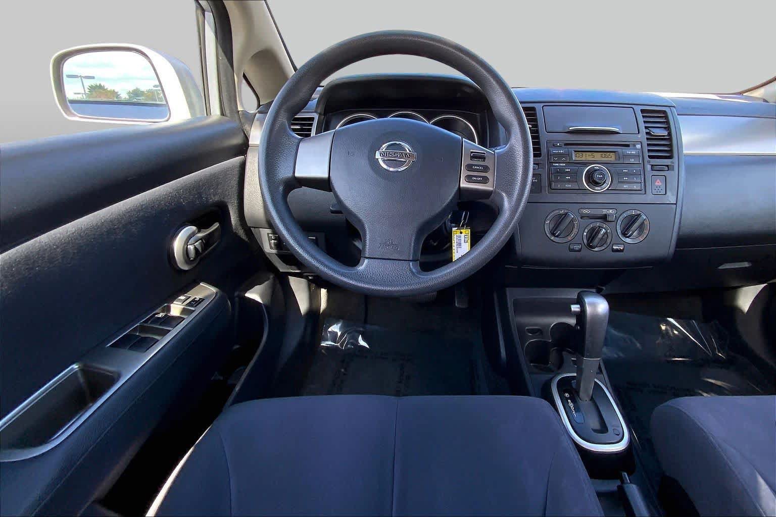 Used 2009 Nissan Versa 1.8 S w/ PWR Pkg FWD image 5
