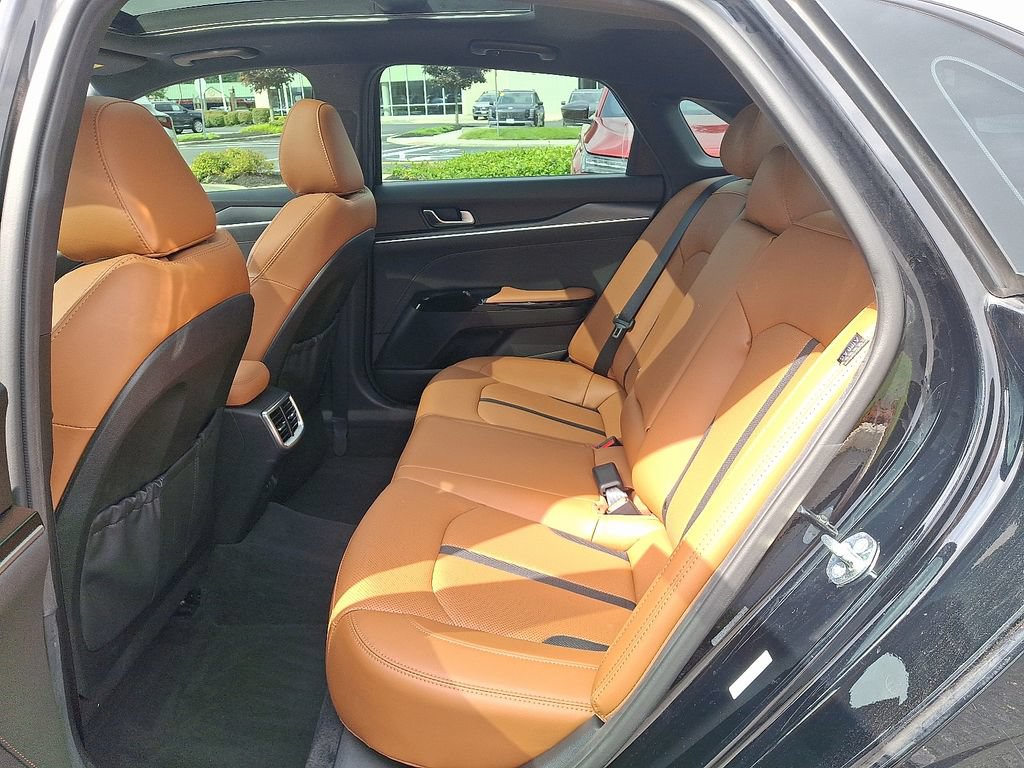 Used 2023 Kia K5 GT FWD image 10