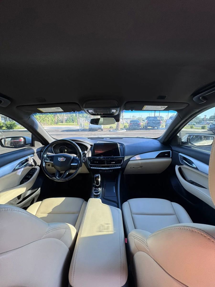 Used 2021 Cadillac CT5 Luxury w/ Cold Weather Package RWD image 13