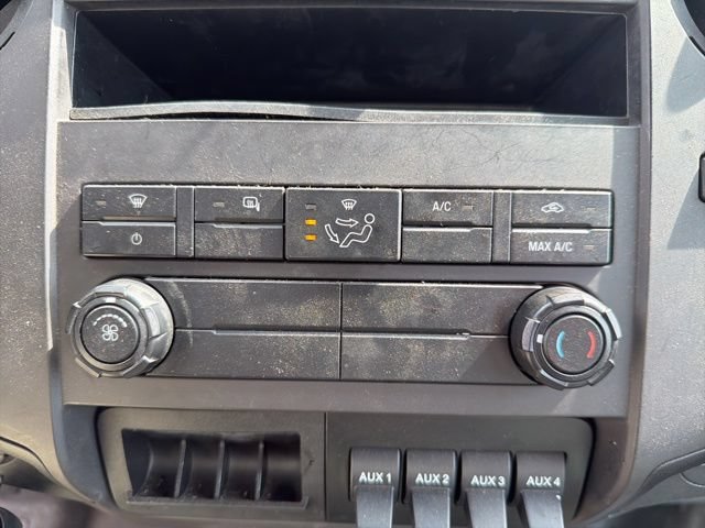 Used 2022 Ford F750 2WD Regular Cab Super Duty image 25