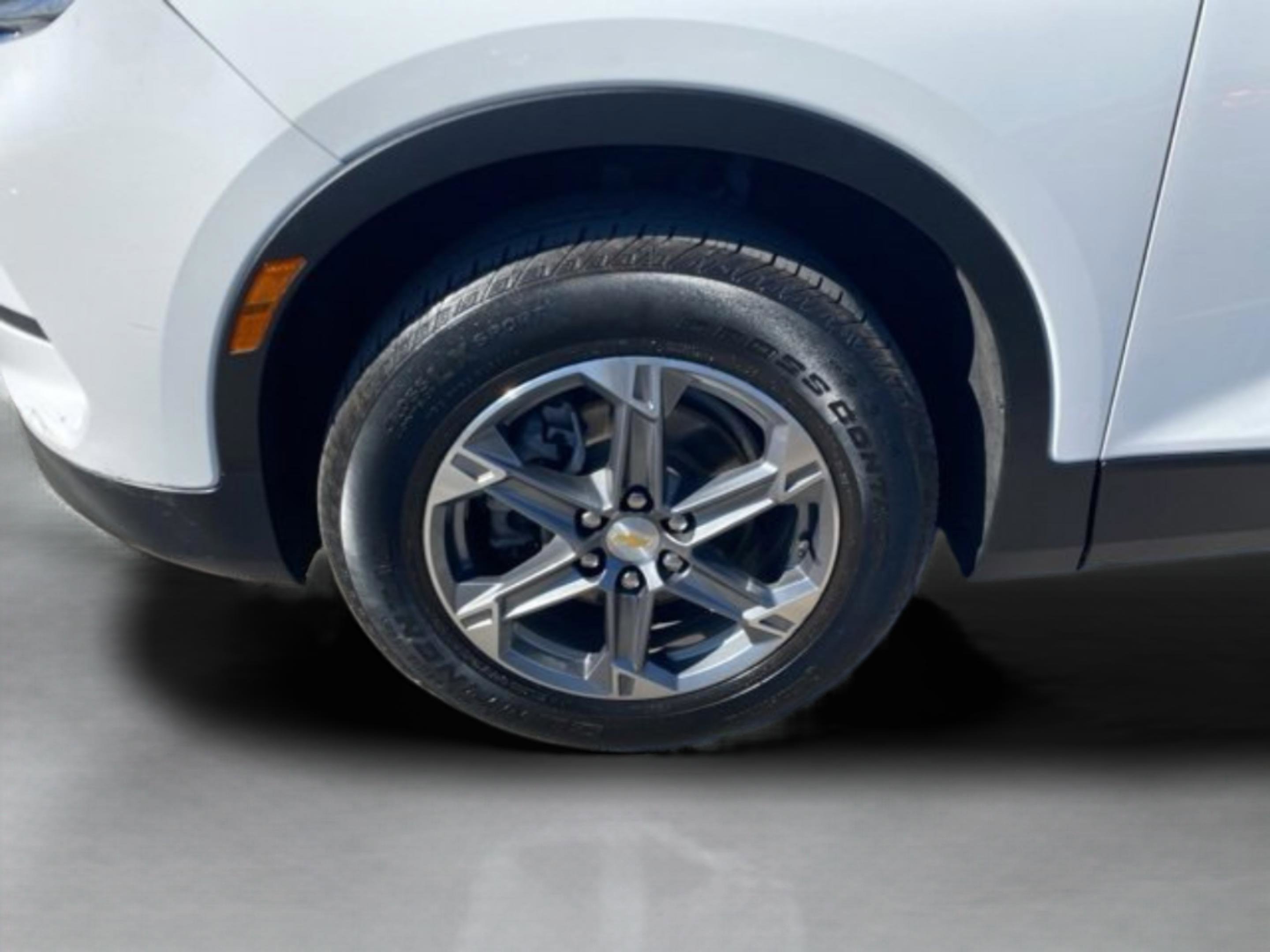 Used 2024 Chevrolet Blazer LT w/ Convenience Package image 11