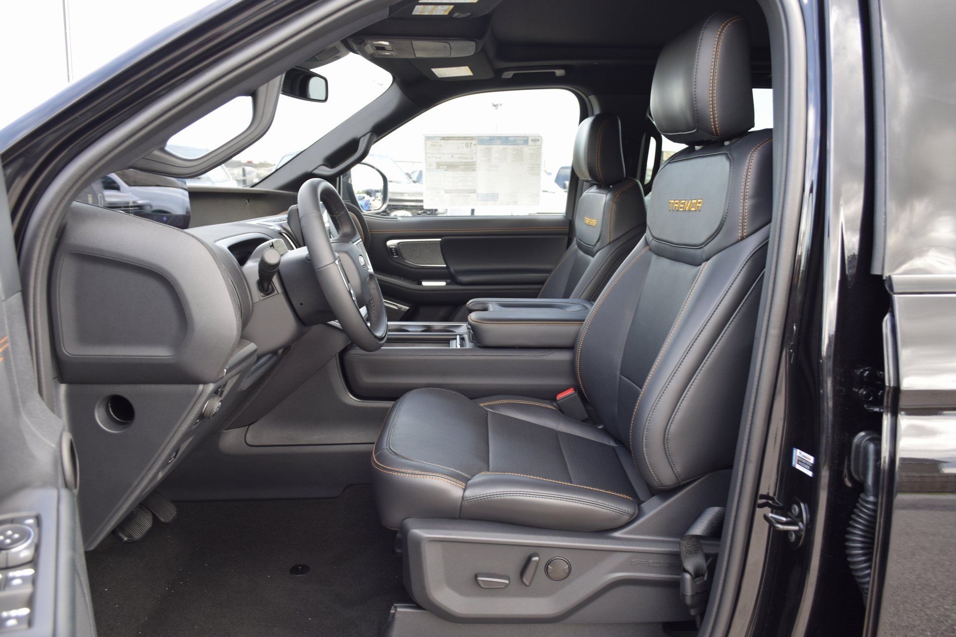 New 2025 Ford Expedition Tremor image 18