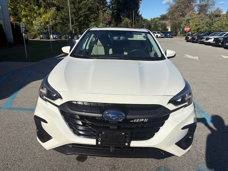 Used 2024 Subaru Legacy Limited AWD/4WD image 2