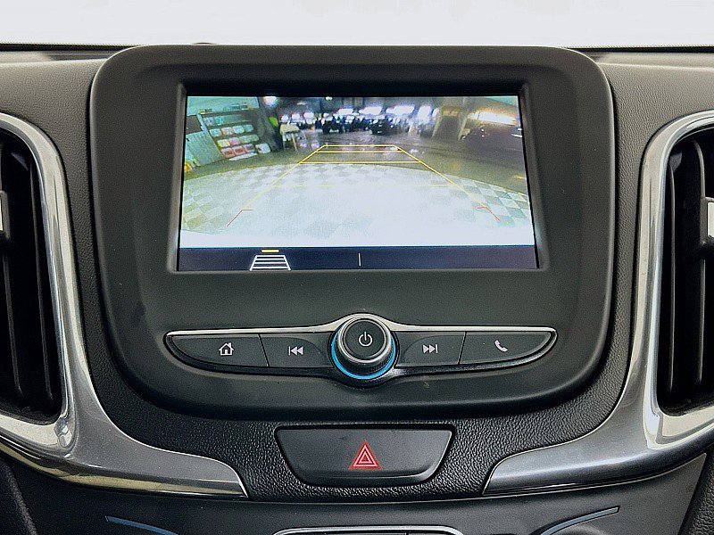 Used 2019 Chevrolet Equinox LT image 15