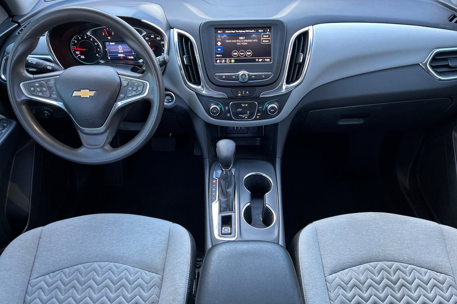 Used 2022 Chevrolet Equinox LS w/ LS Convenience Package image 18