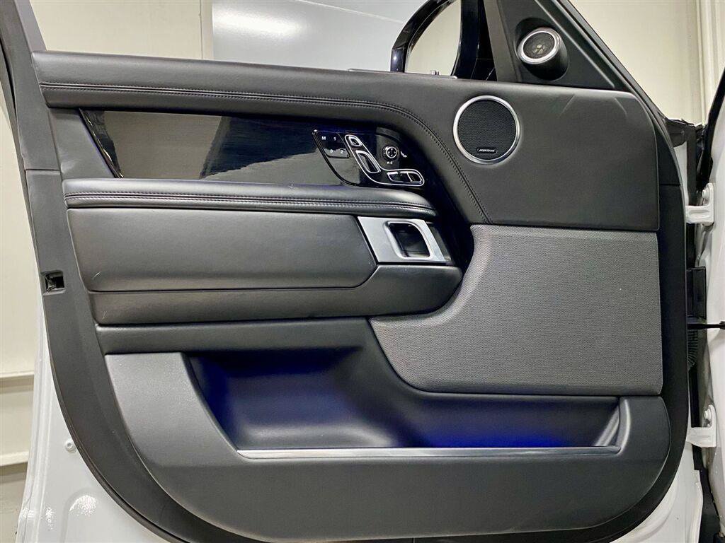 Used 2019 Land Rover Range Rover Autobiography AWD/4WD image 13