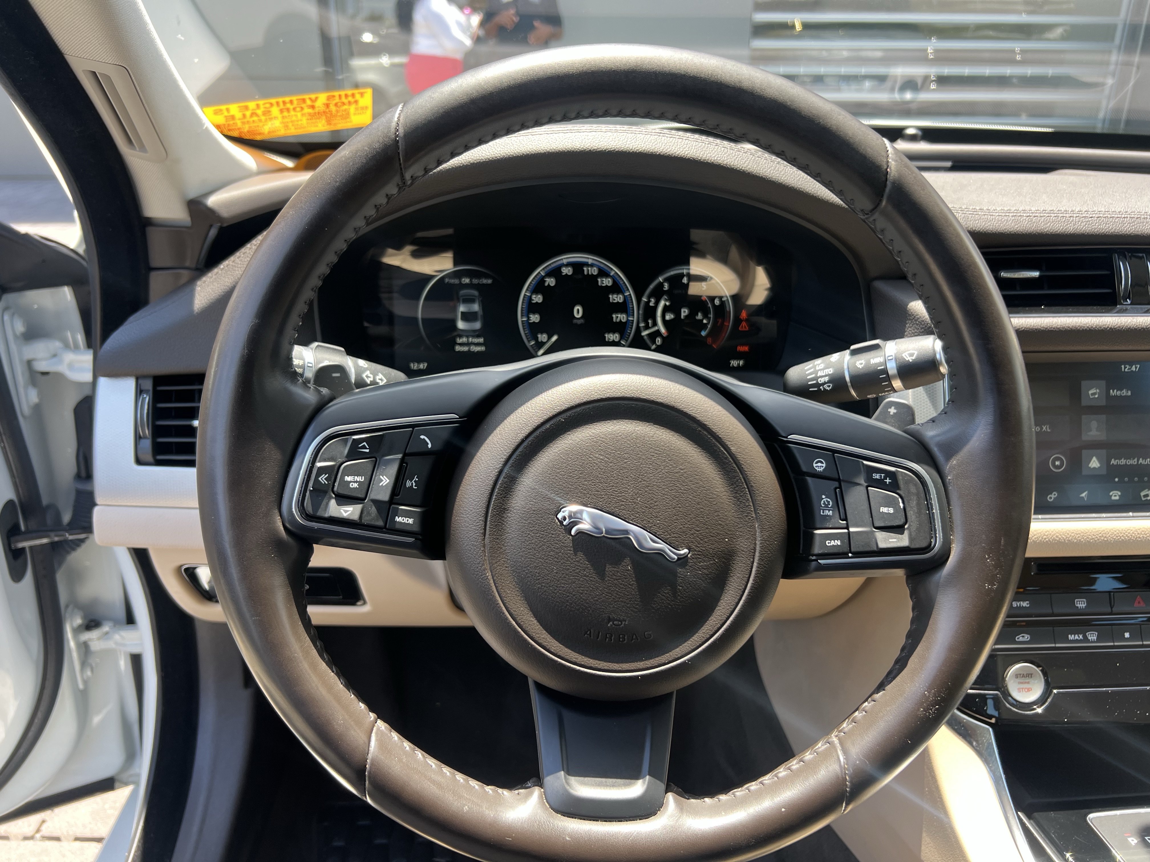 Used 2017 Jaguar XF Prestige RWD image 21