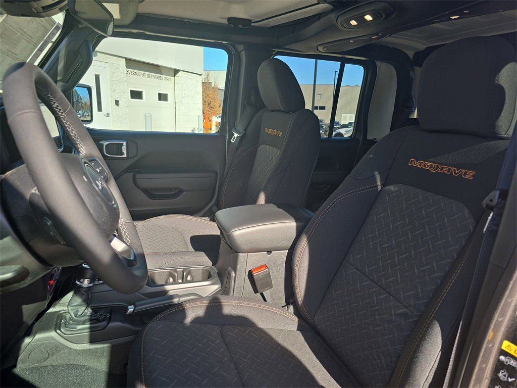 New 2026 Jeep Gladiator Mojave image 15