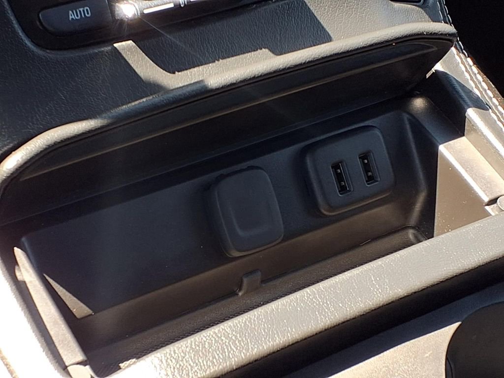 Used 2018 Chevrolet Tahoe Premier image 12