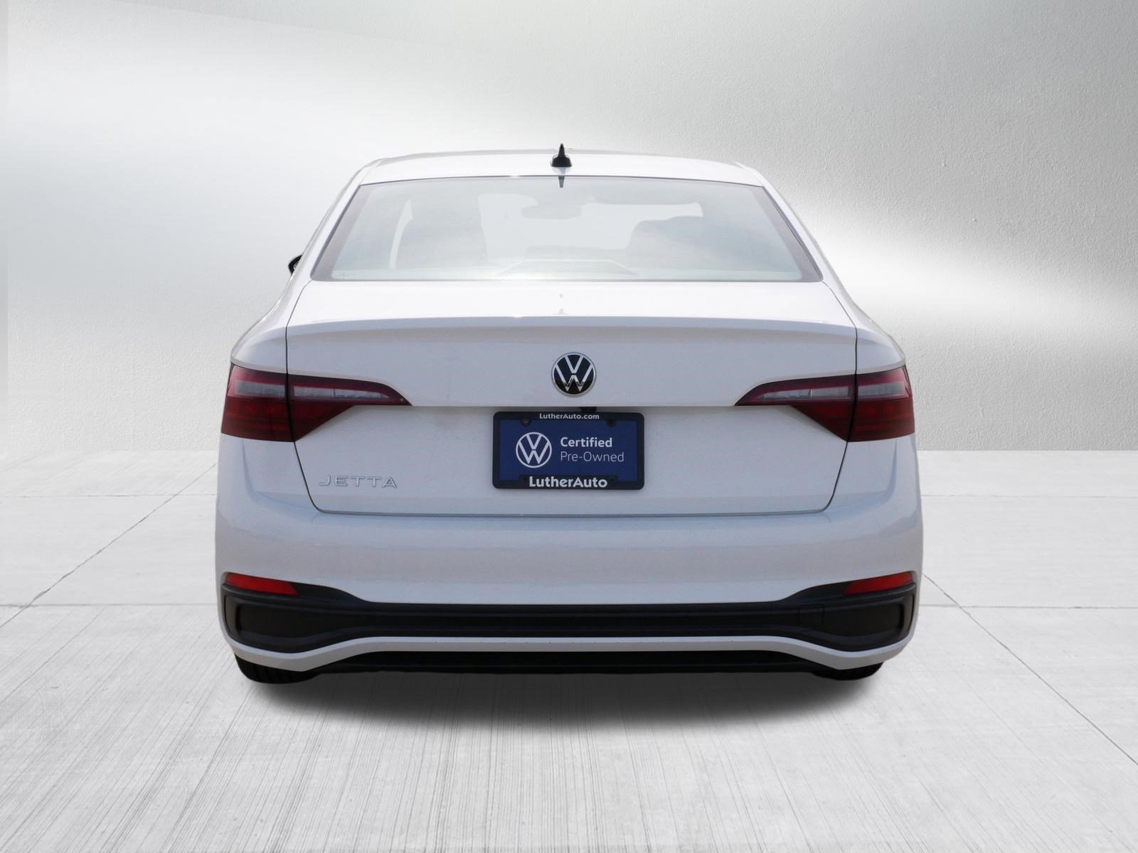 Certified 2024 Volkswagen Jetta S image 6
