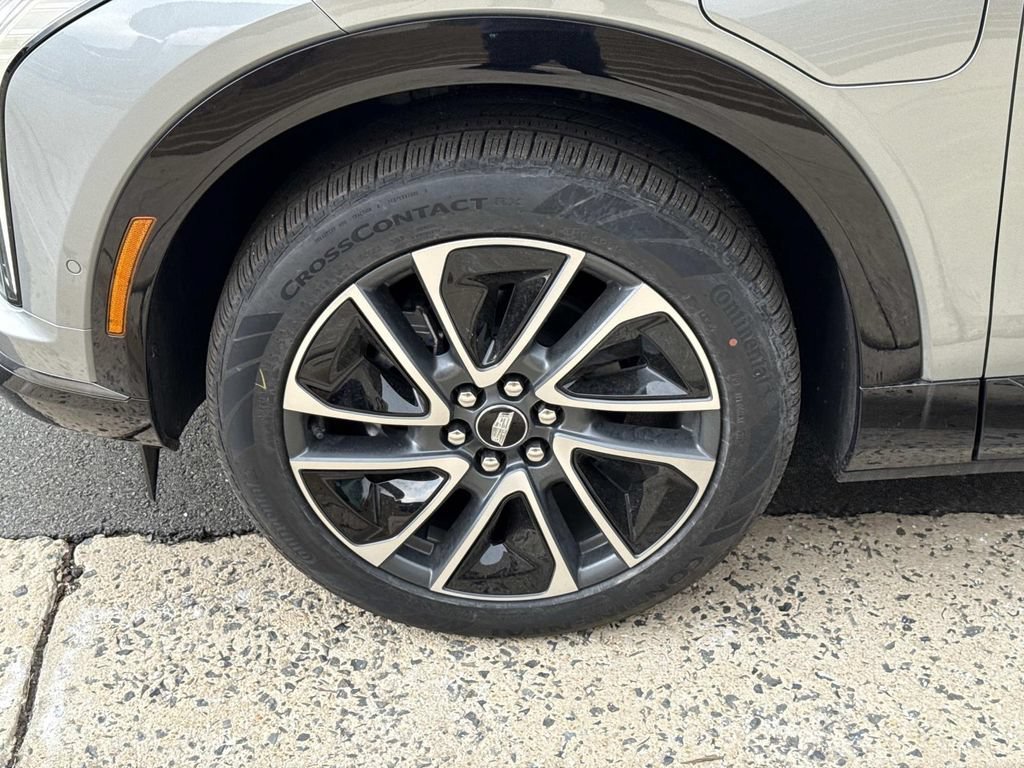 New 2026 Cadillac Optiq Sport 1 AWD/4WD image 7