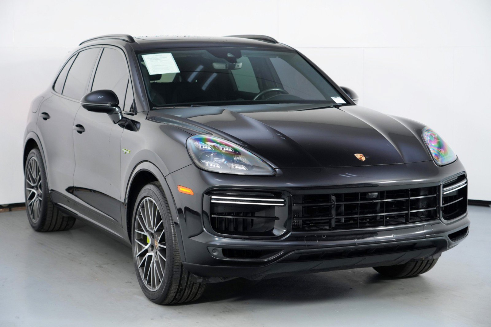 Used 2021 Porsche Cayenne Turbo S AWD/4WD image 57
