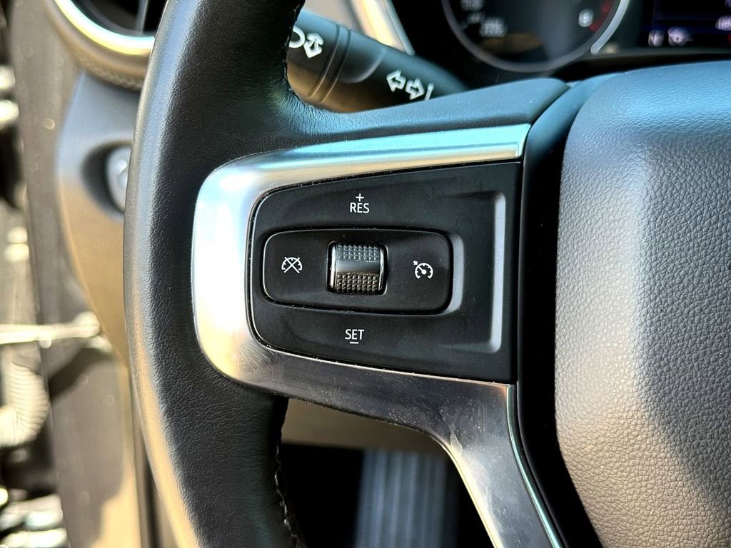 Used 2019 Chevrolet Blazer LT image 16