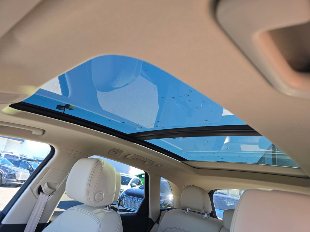 Used 2022 Audi Q5 2.0T Premium Plus w/ Premium Plus Package image 5