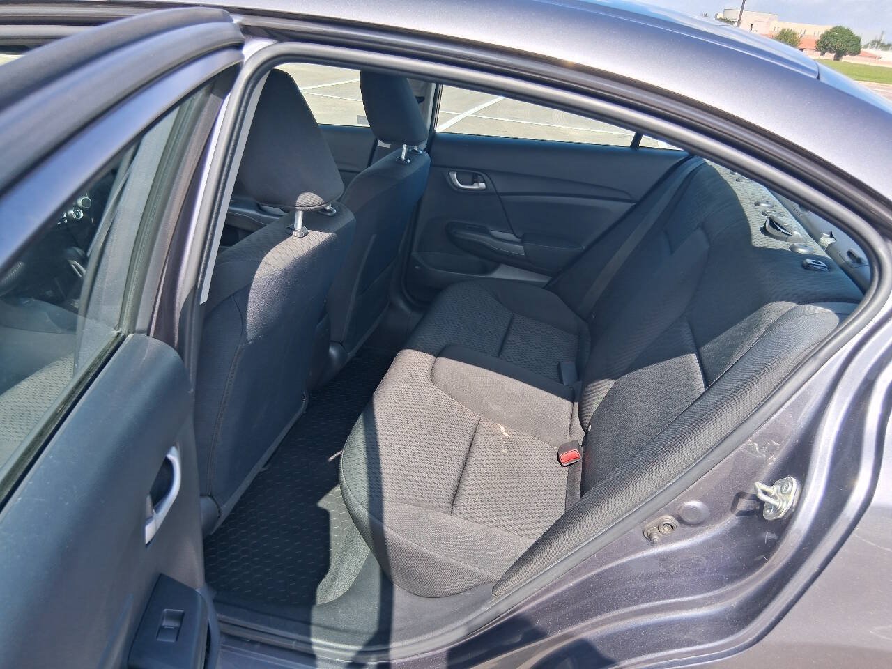 Used 2015 Honda Civic SE image 13