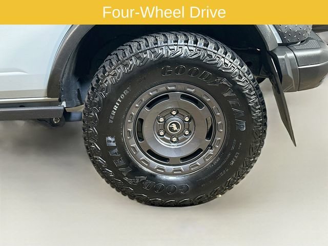 Certified 2024 Ford Bronco Everglades AWD/4WD image 6