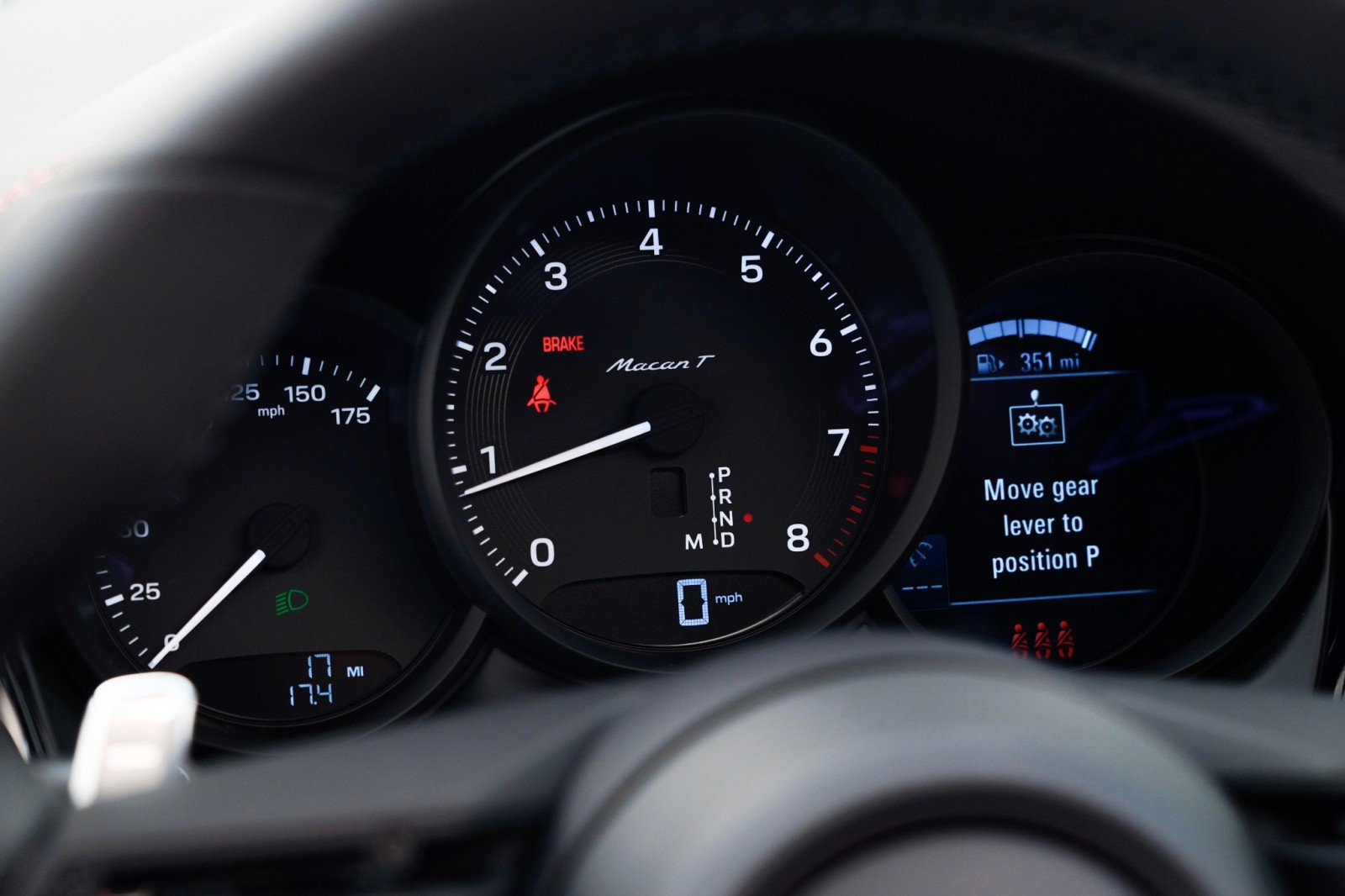 New 2026 Porsche Macan image 27