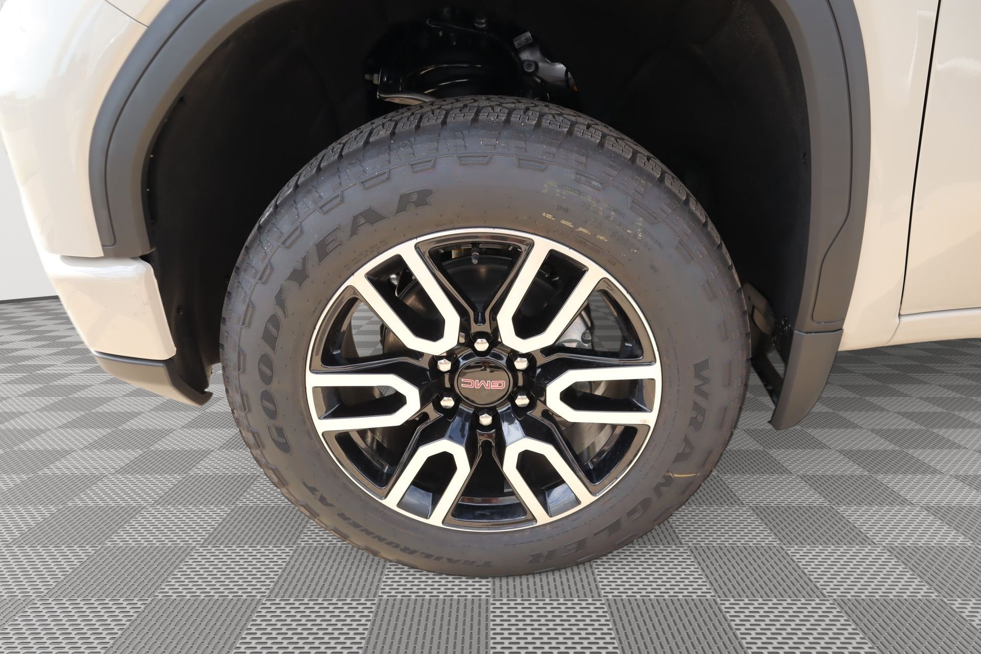 New 2026 GMC Sierra 1500 AT4 w/ Technology Package AWD/4WD image 19