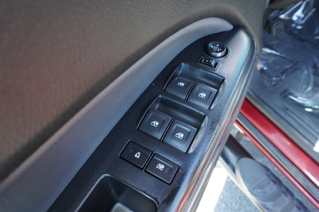 Used 2019 Chevrolet Colorado Z71 AWD/4WD image 18