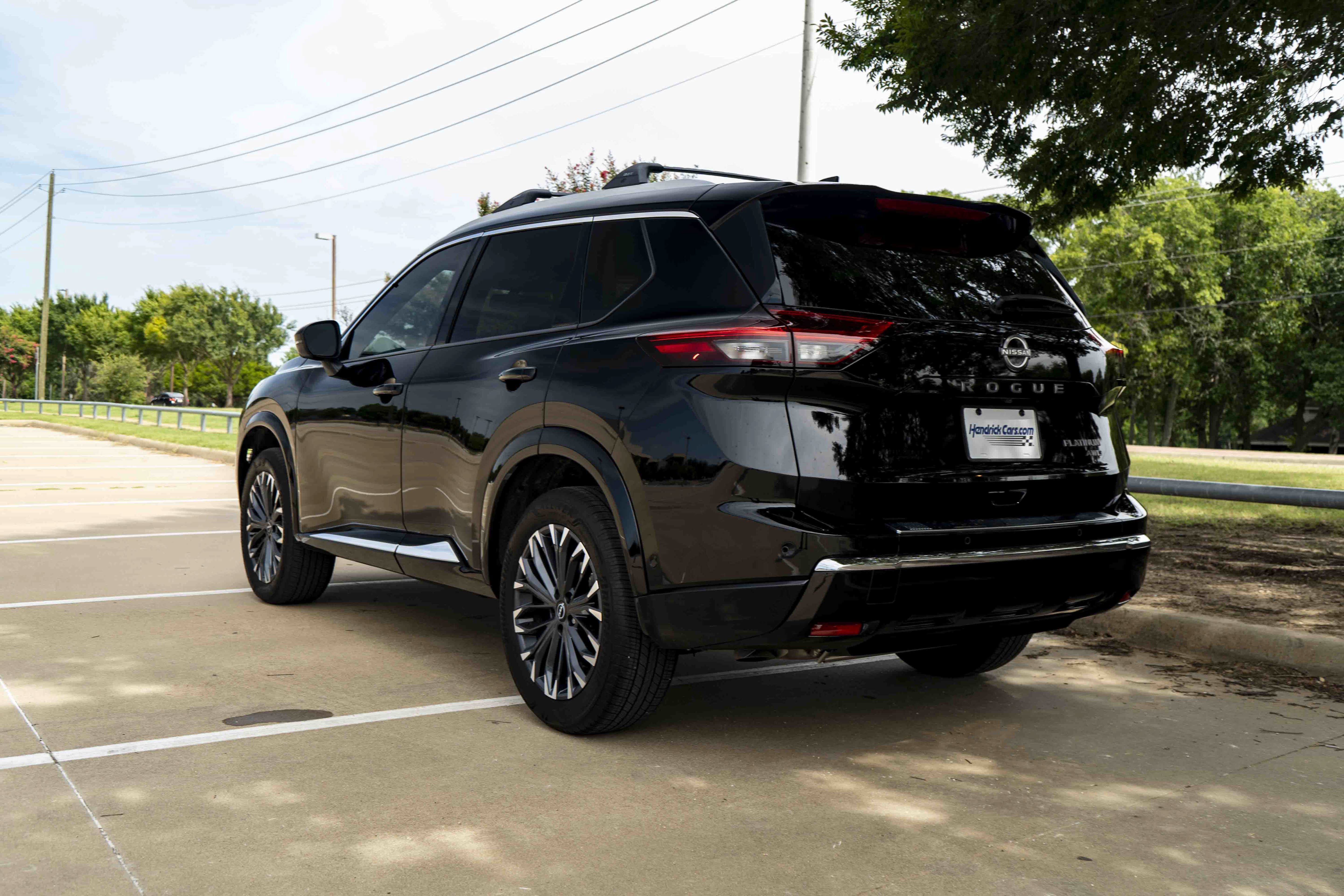Used 2026 Nissan Rogue Platinum w/ Platinum Premium Package AWD/4WD image 7