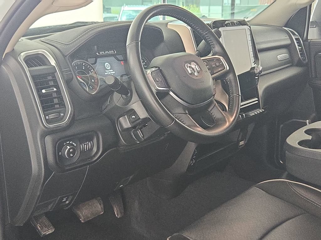 Used 2024 RAM 2500 Laramie w/ Safety Group AWD/4WD image 16