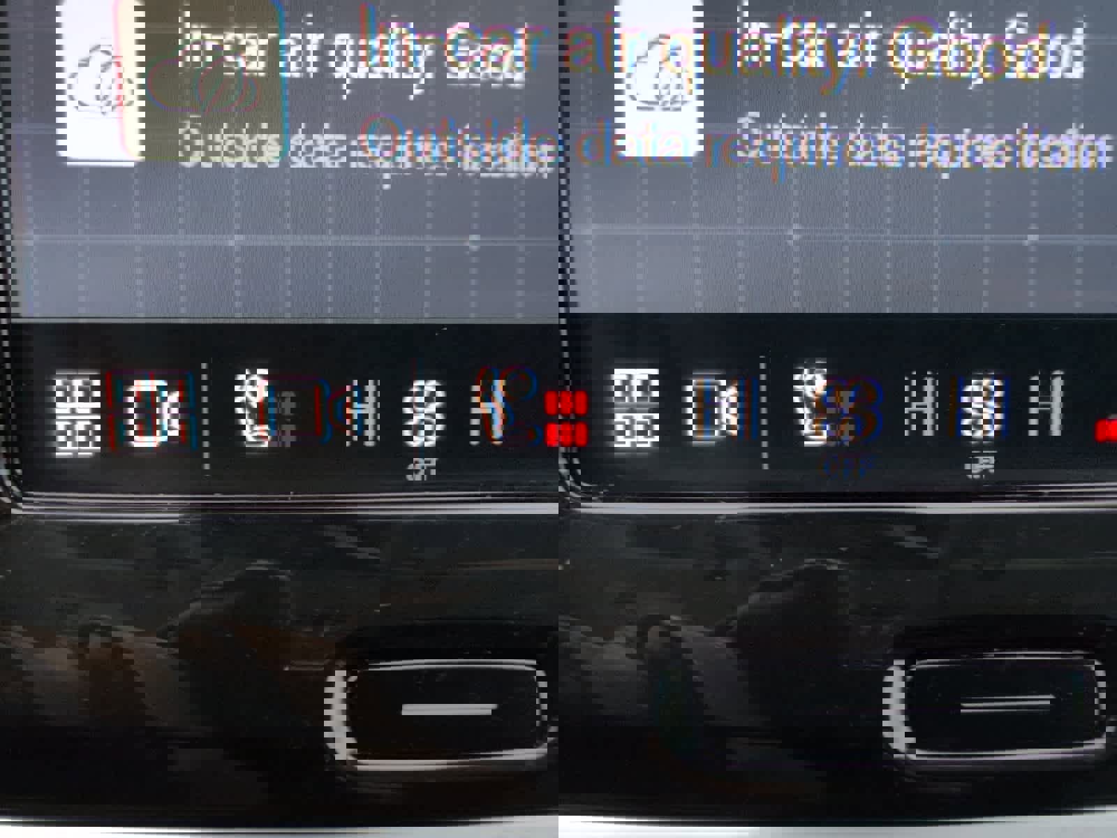 Used 2025 Volvo V60 B5 Cross Country Plus image 22