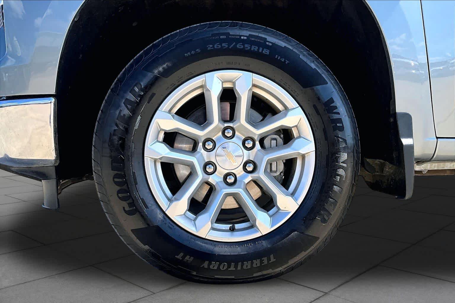 Certified 2023 Chevrolet Silverado 1500 LT RWD image 11