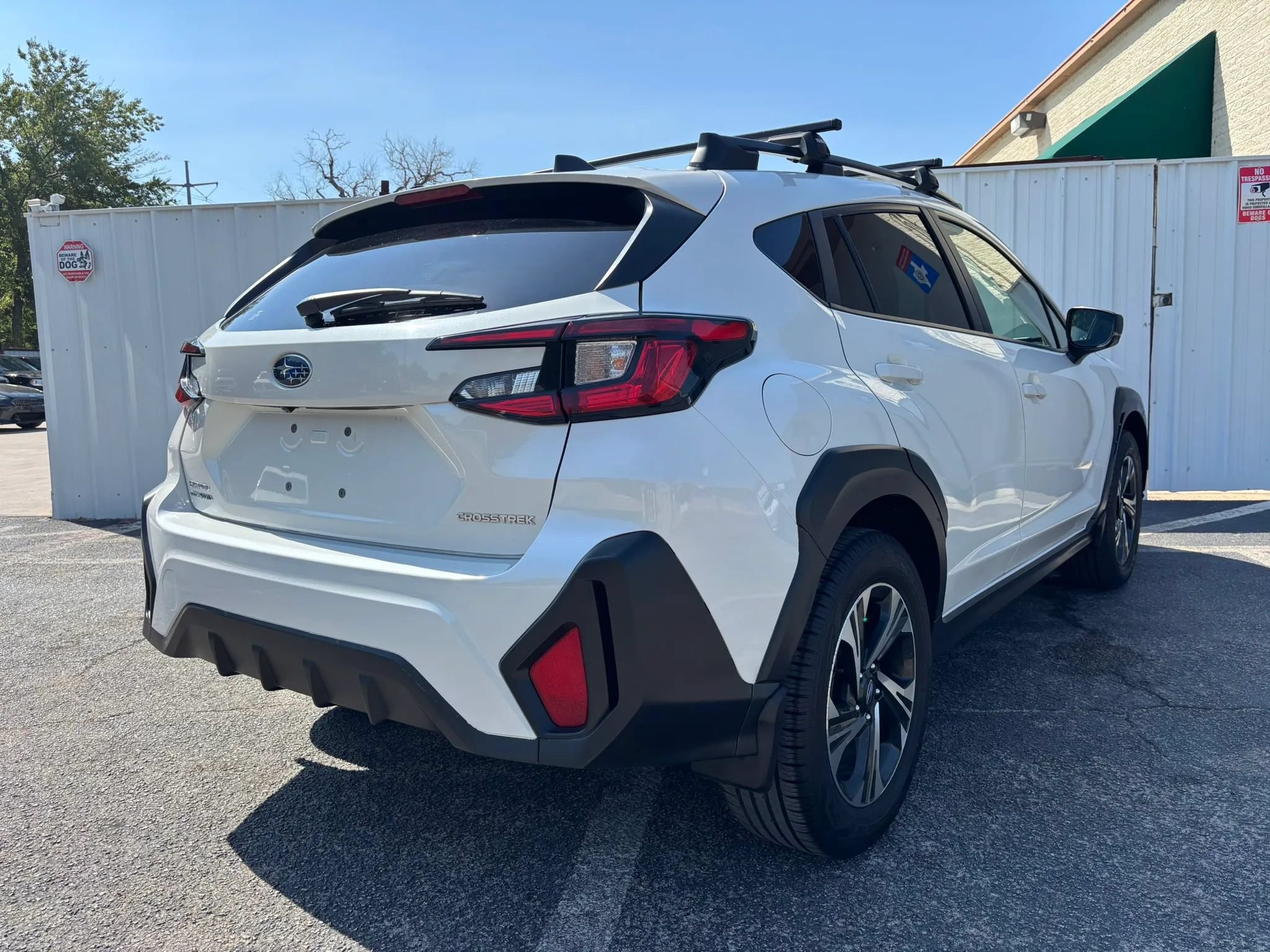 Used 2024 Subaru Crosstrek 2.0i Premium AWD/4WD image 6