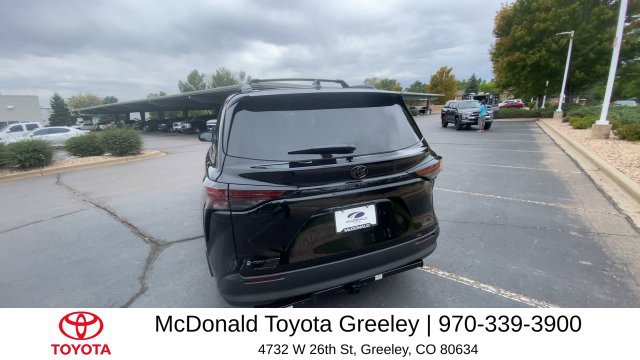 New 2026 Toyota Sienna XLE Woodland Edition AWD/4WD image 7