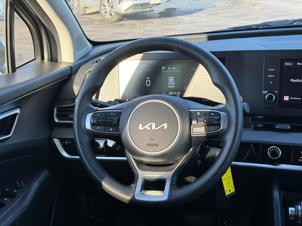 Used 2024 Kia Sportage LX image 14