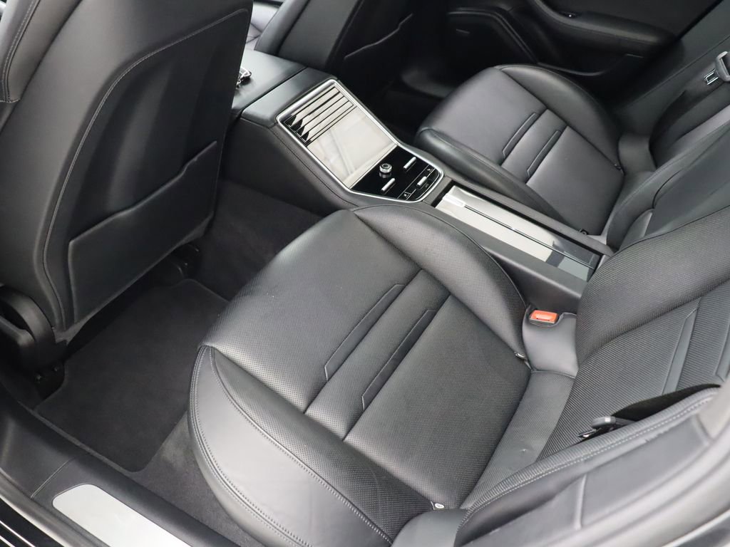 Used 2018 Porsche Panamera 4S AWD/4WD image 42