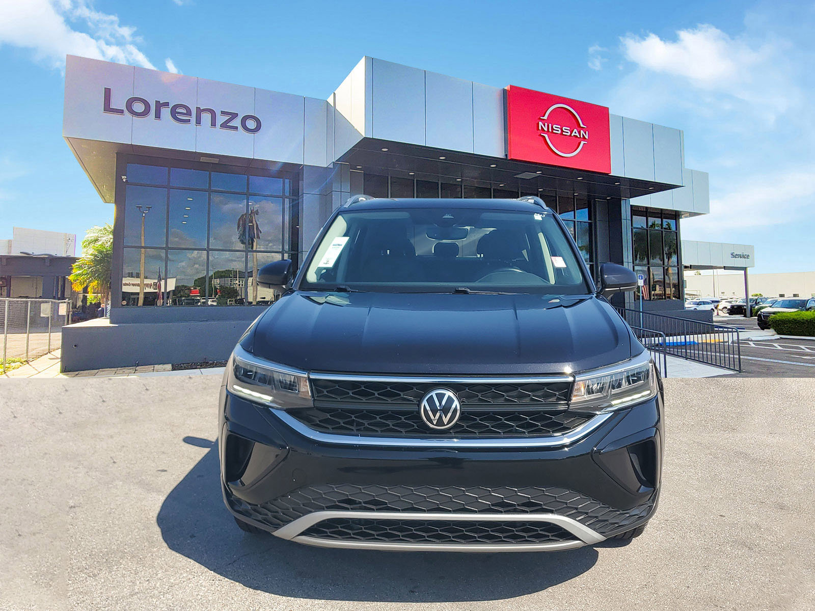 Used 2022 Volkswagen Taos SE w/ IQ.Drive SE Package AWD/4WD video 2