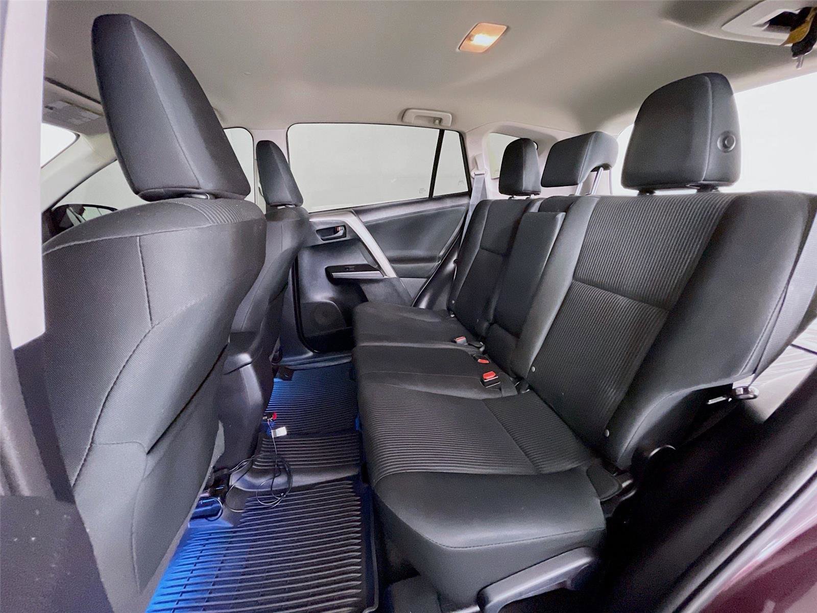 Used 2017 Toyota RAV4 LE image 26