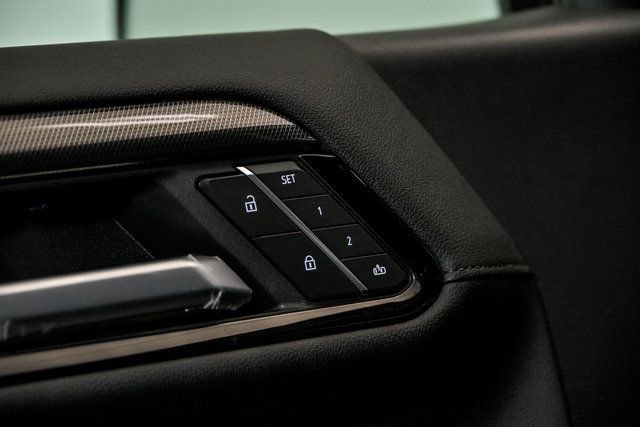 New 2026 GMC Sierra 1500 AT4 w/ Technology Package image 6