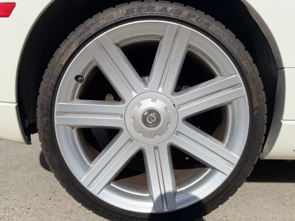 Used 2006 Chrysler Crossfire Limited RWD image 19