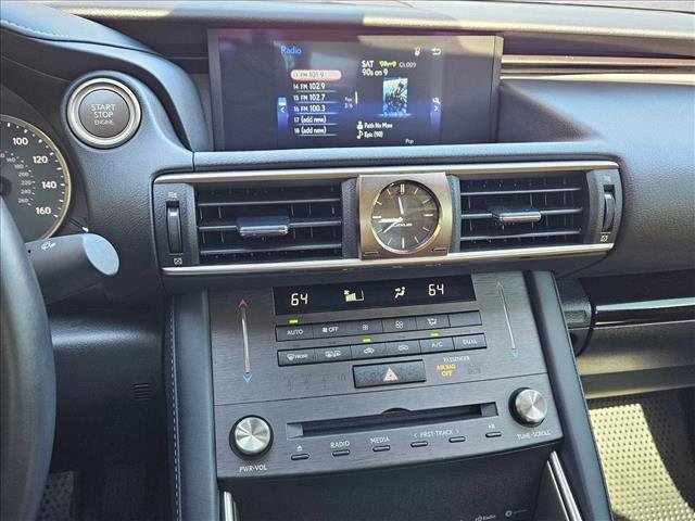 Used 2020 Lexus IS 300 image 12