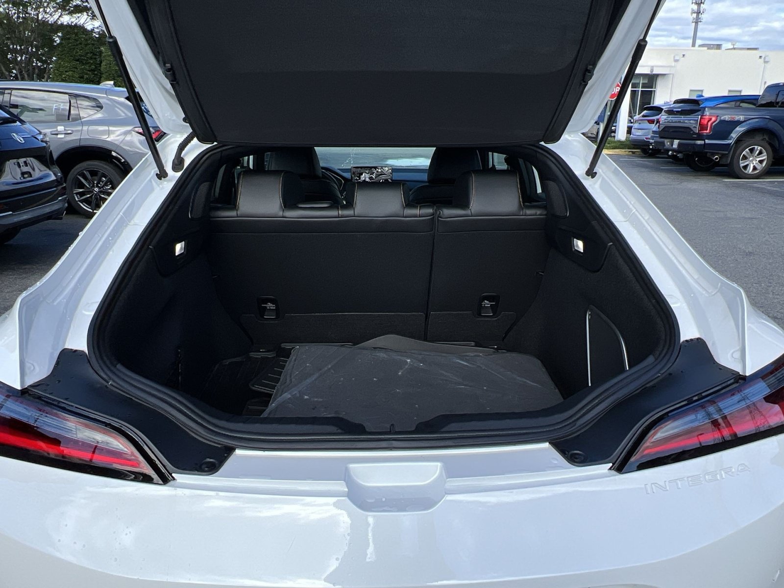 Certified 2026 Acura Integra A-Spec w/ Technology Package FWD image 24