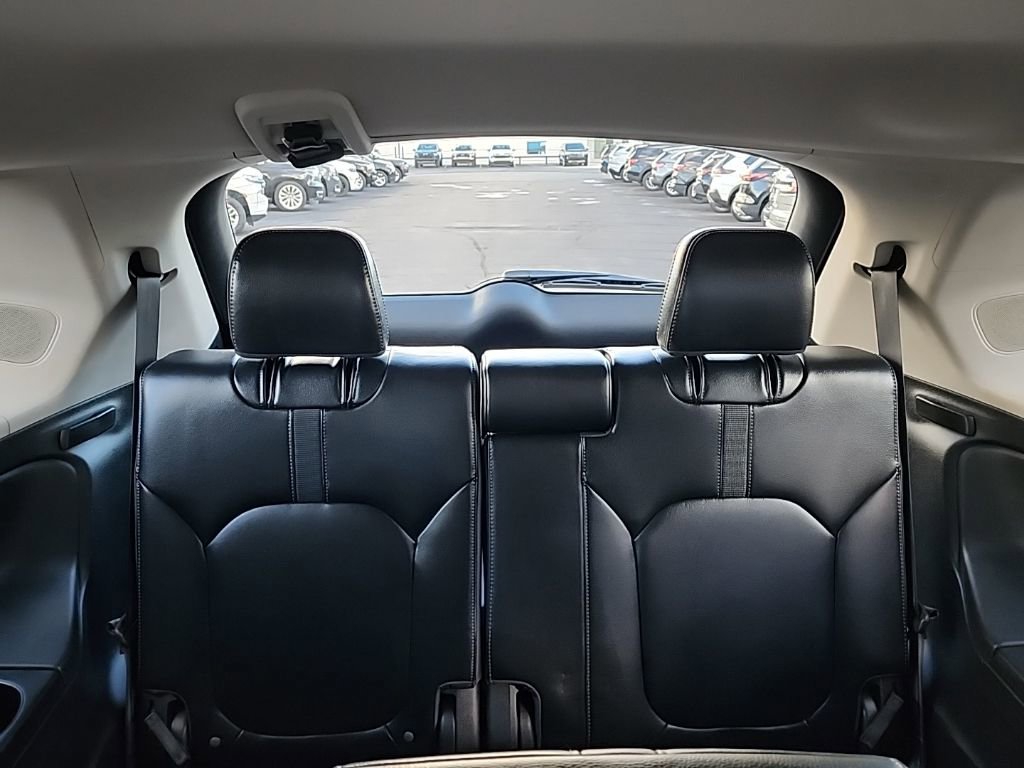 Used 2023 Honda Pilot Touring image 18