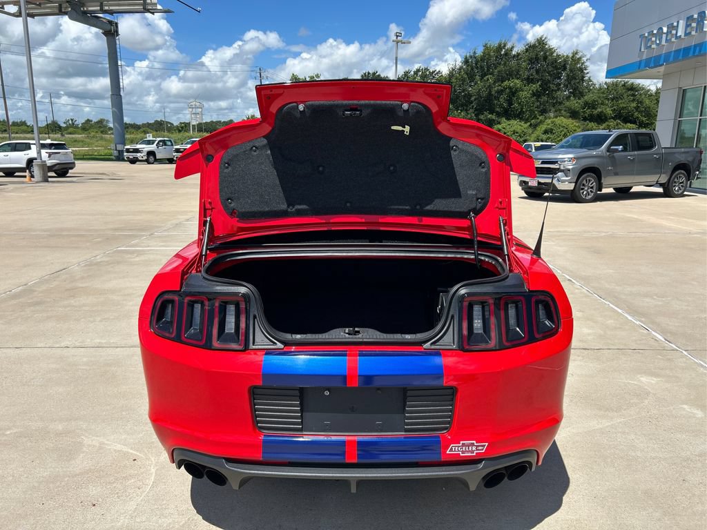 Used 2014 Ford Mustang Shelby GT500 w/ Equipment Group 821A RWD image 11