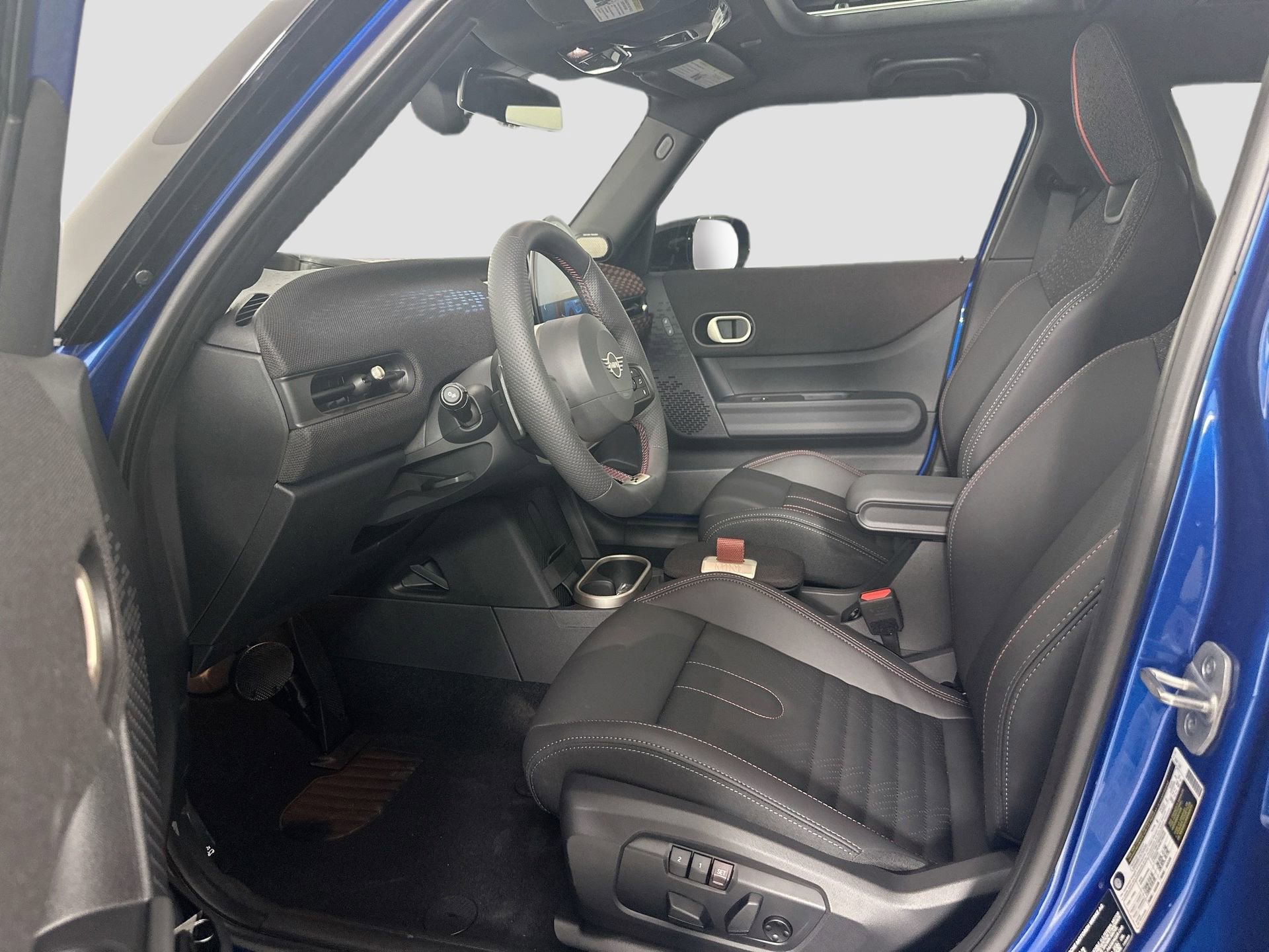 New 2025 MINI Cooper S image 24